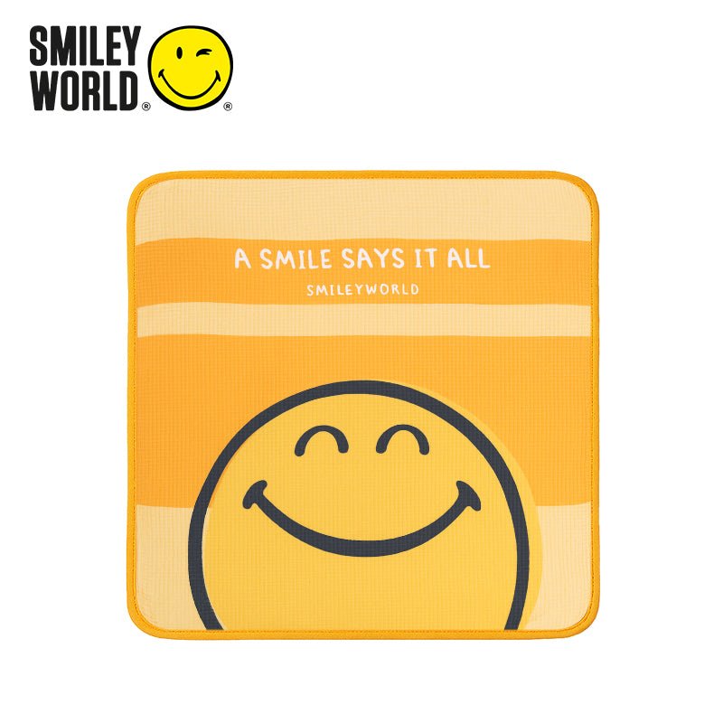 SmileyWorld 6 - Layer Kids Bib 4 - Pack - SmileyWorld